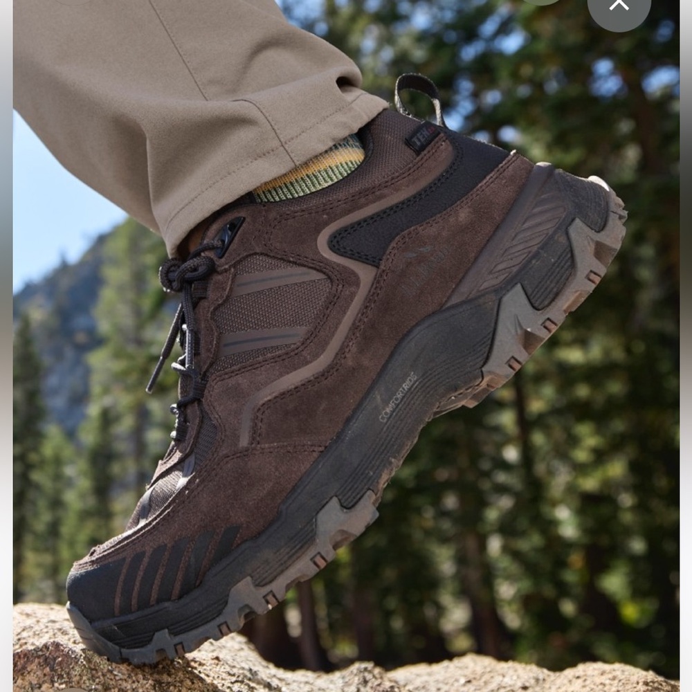 L.L Bean hiking boots waterproof  size 11 1/2